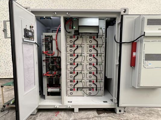 Schiffscontainerbatterie: fortgeschrittene LiFePo4-Technologie für verschiedene Modelle von industriellen und kommerziellen Energiespeichersystemen