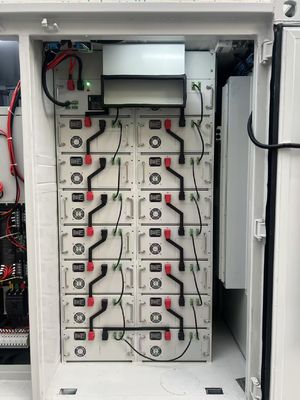 Hvac BESS Batterie Energiespeichersystem Modul 51.2V 105AH Revolutionäre PC Leistung 50-500KW Leistung