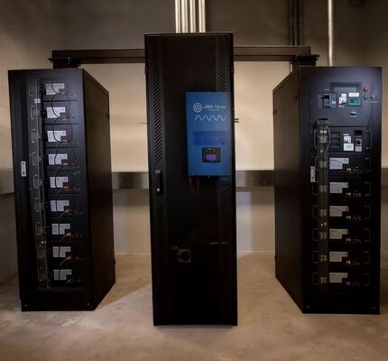 LFP-Batterie IP55 Telekommunikationsnetzwerk Rectiverter Skalierbarer Schrank